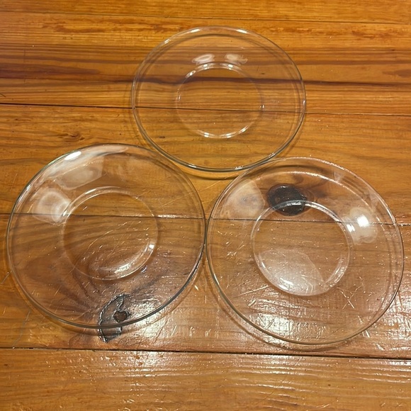 Set of EIGHT 8” heavyweight 1/4” thick curved edge glass salad dessert plates - Picture 3 of 15